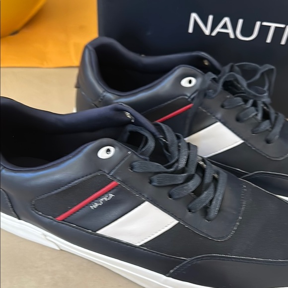 Nautica Men's Navy Sneakers - Picture 6 of 7